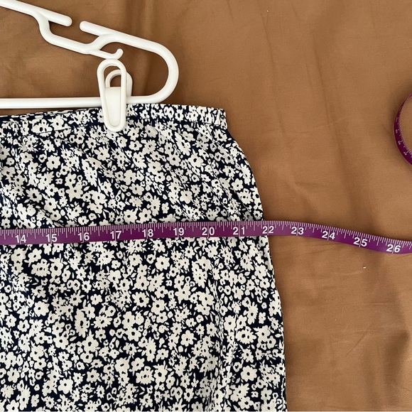 NWT Old Navy High-Waisted Midi Slip Skirt | Blue Ditsy Floral XXL - Picture 11 of 11